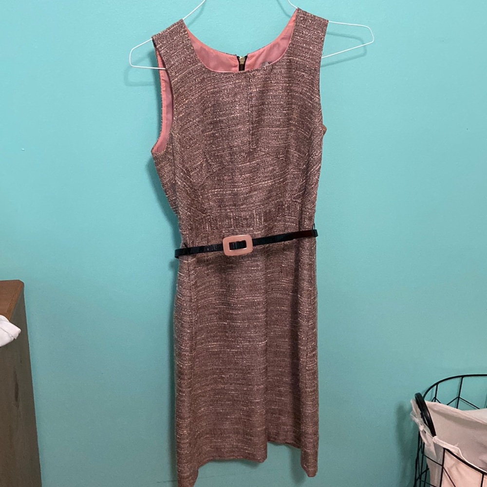 Worthington size 4 sleeveless dress with belt and visible back zipper